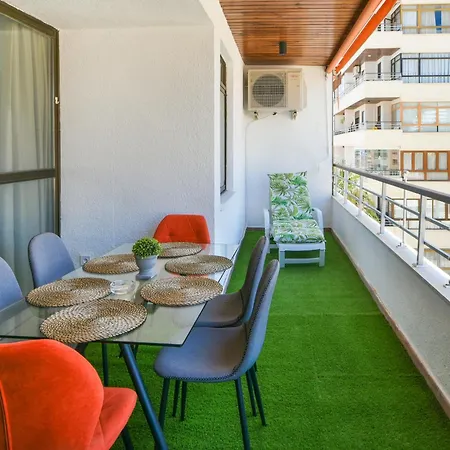 Nogalera Party&beach Select Apartamento *